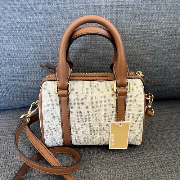 NWT MICHAEL KORS BEDFORD LEGACY EXTRA SMALL DUFFLE CROSSBODY MINI SATCHEL - Picture 8 of 11